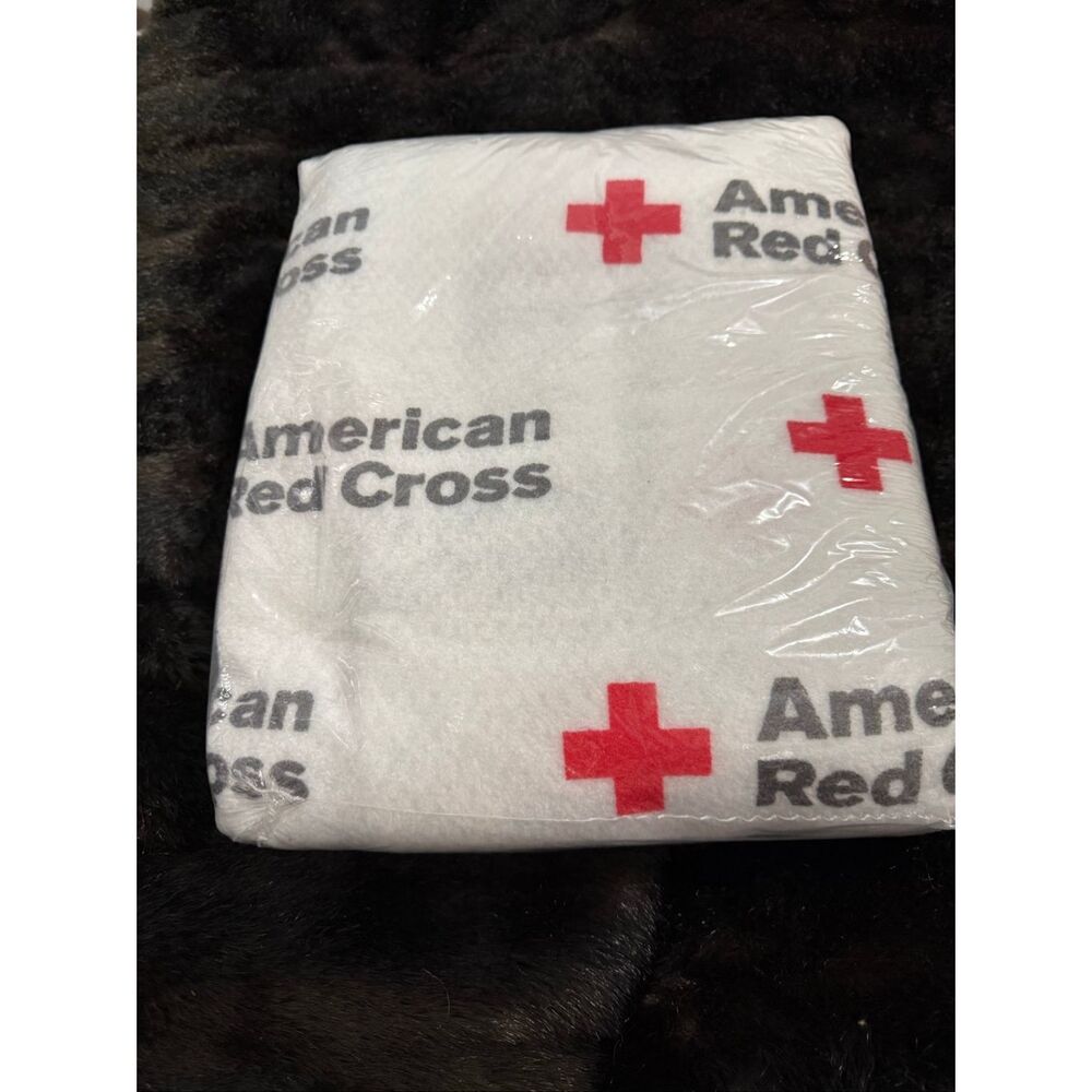 Vintage Official American Red Cross Emergency Blanket Red White Sealed New